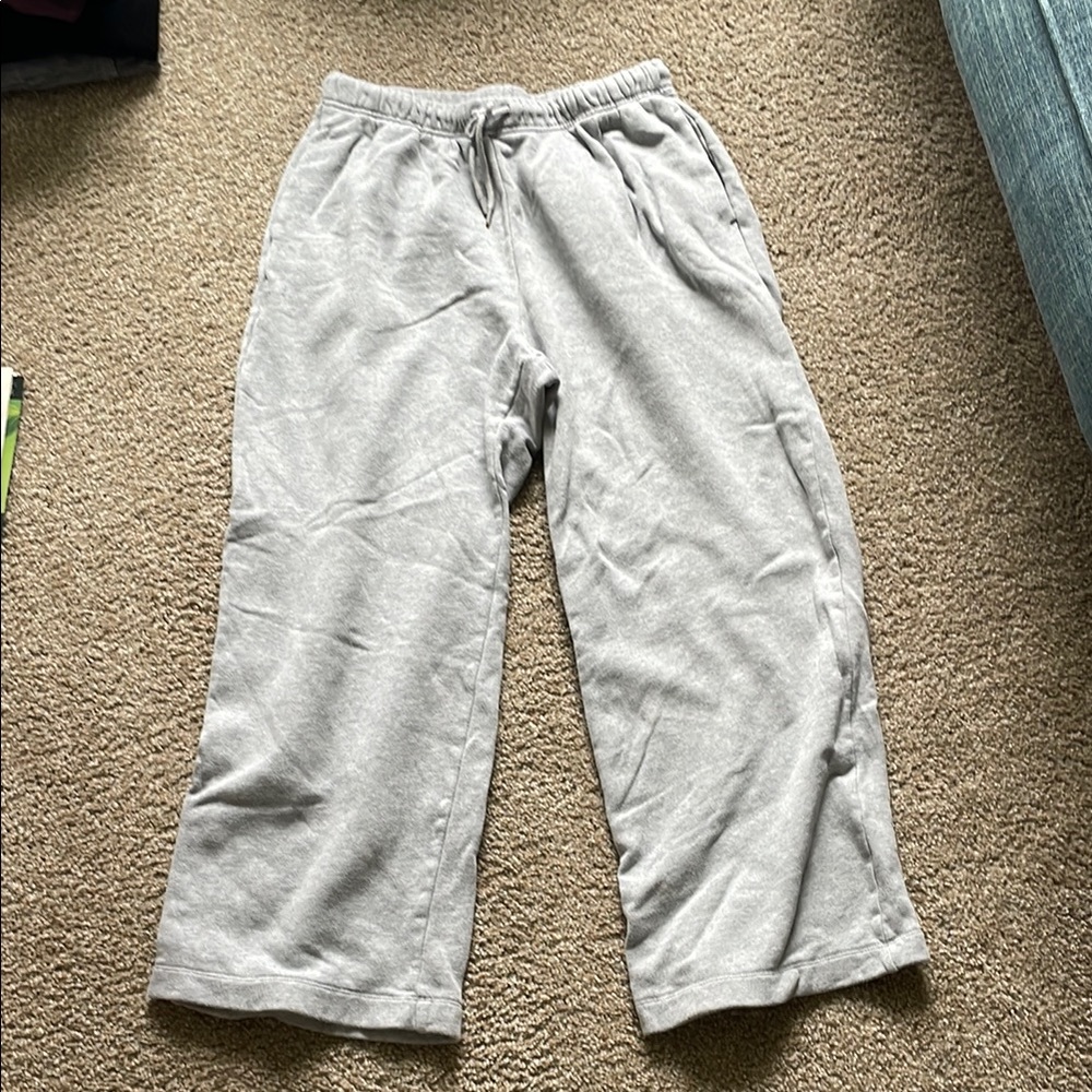 Old Navy Gray Joggers Relaxed Fit Sweatpants